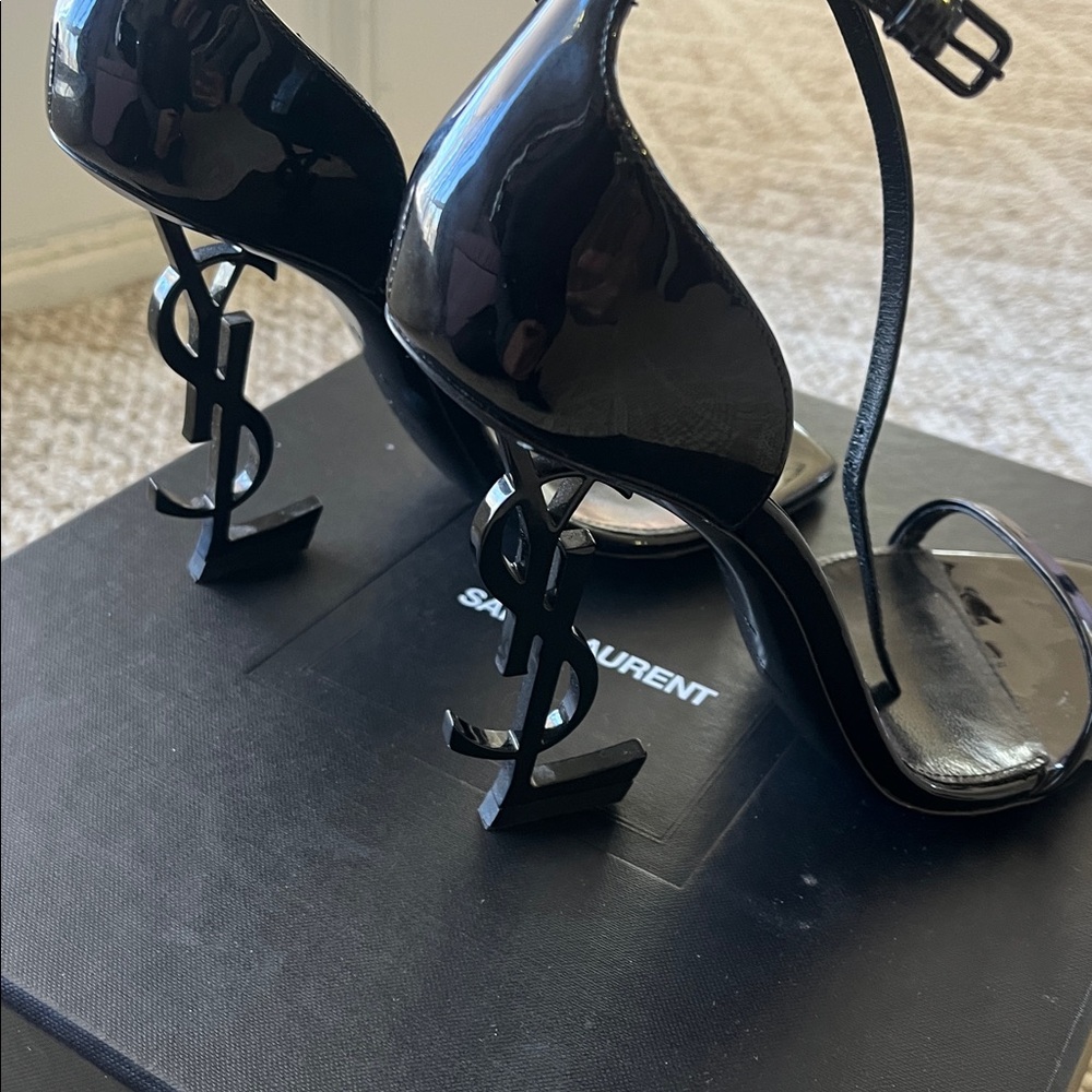 Saint Laurent Black Strappy Heels - Picture 7 of 11